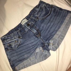 Aeropostale jean shorts! SOLD